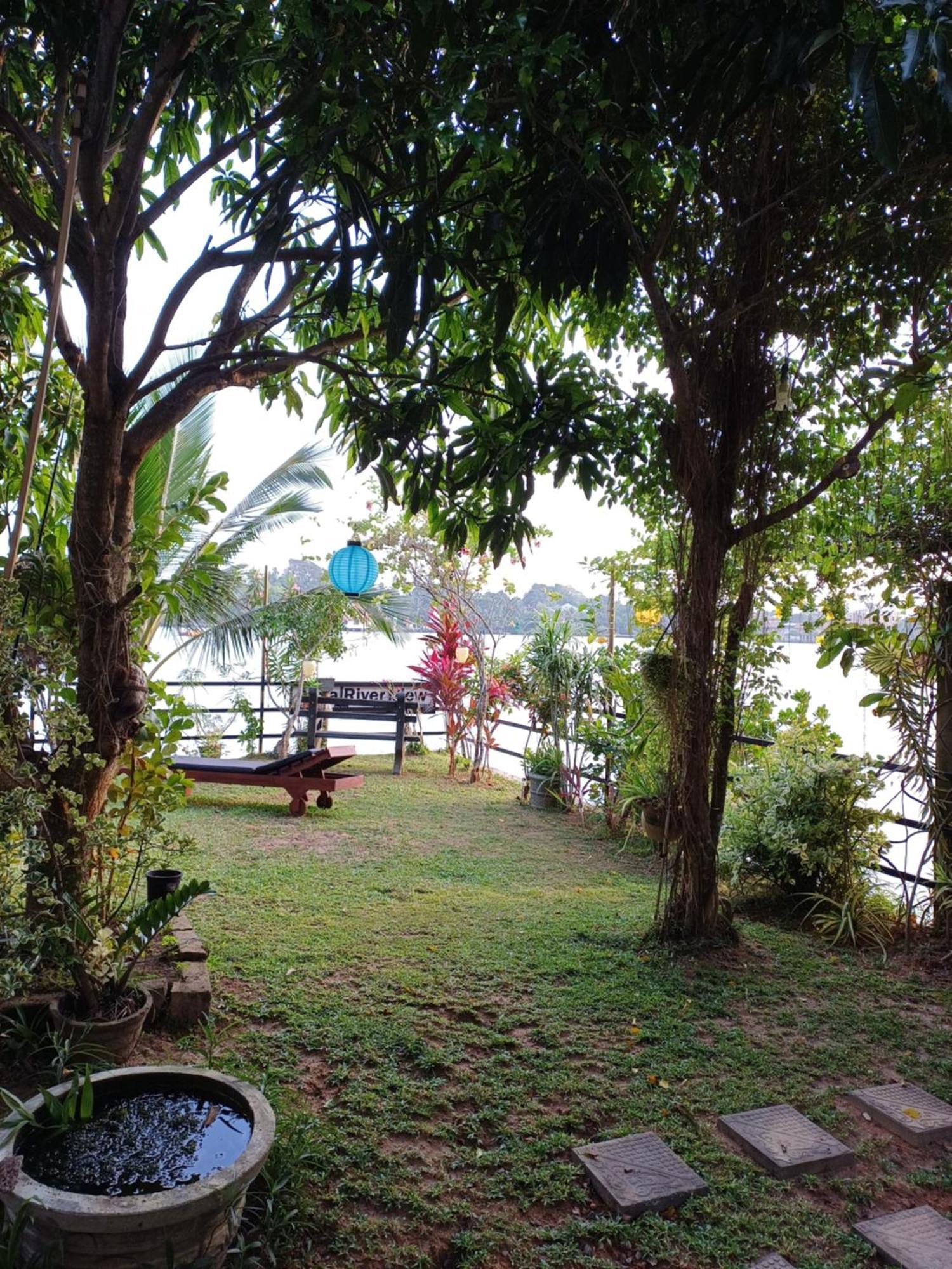 Villa River View Aluthgama Bagian luar foto