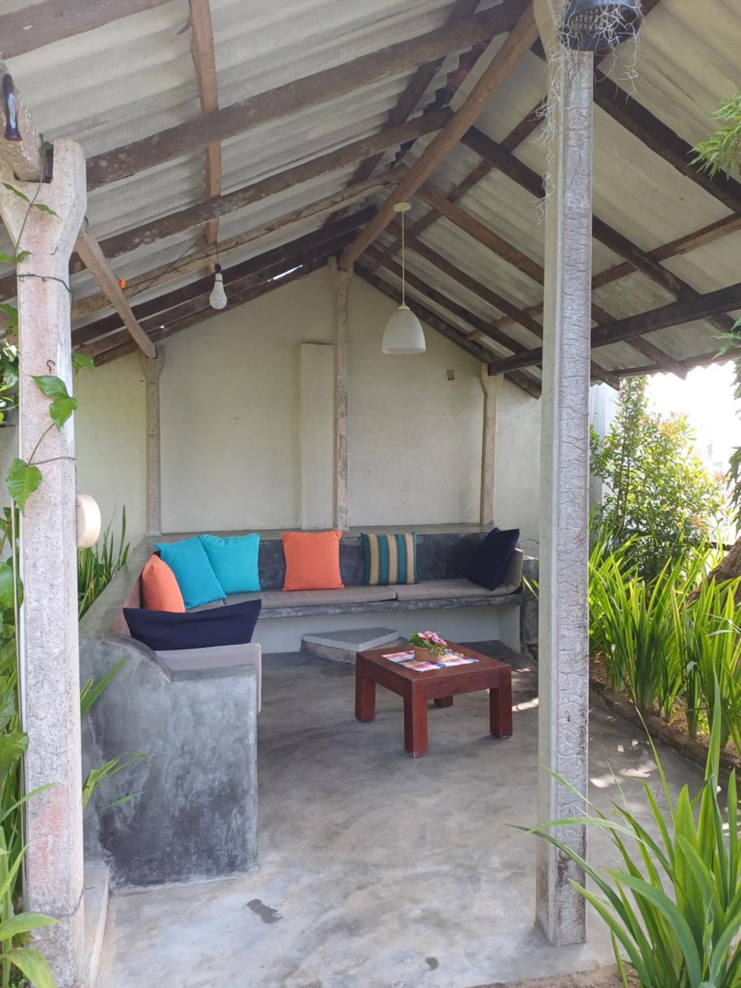 Villa River View Aluthgama Bagian luar foto