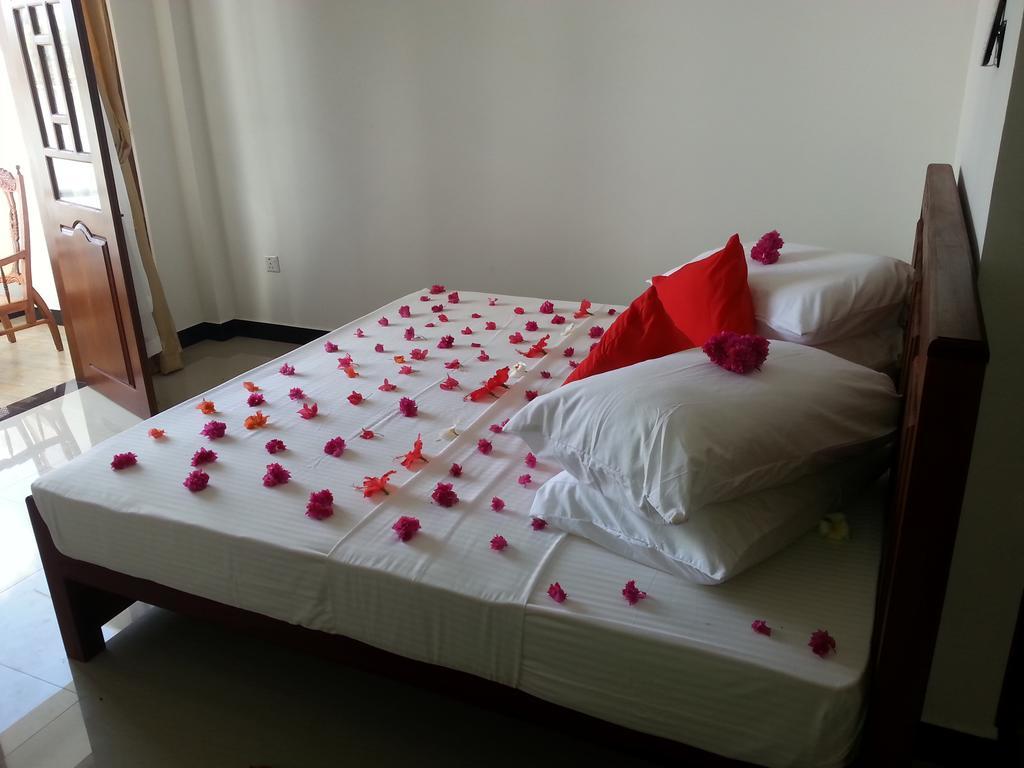 Villa River View Aluthgama Bagian luar foto